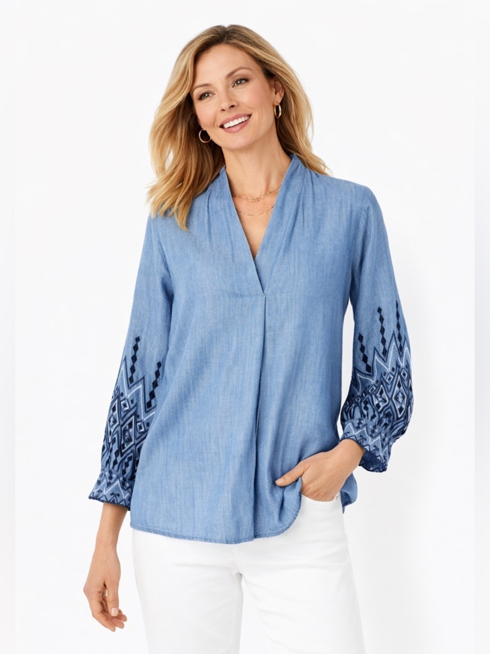 Chico's Chambray Top Womens 4 6 Blue V-Neck Embroidered Boho Casual Tencel Soft